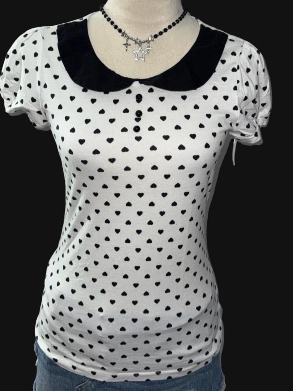 Forever 21 White Short Sleeve Heart Print Top with Black Peter Pan Collar